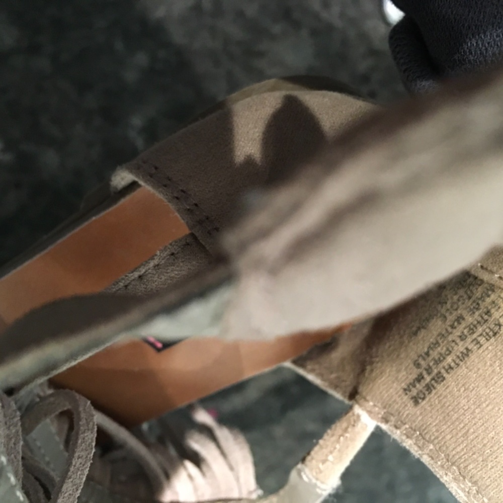 Sandals - Picture 5 of 5